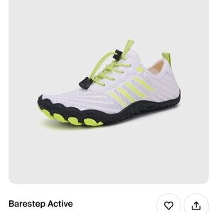 Insoles were sold separately ; I’m including them only worn perfectcondition